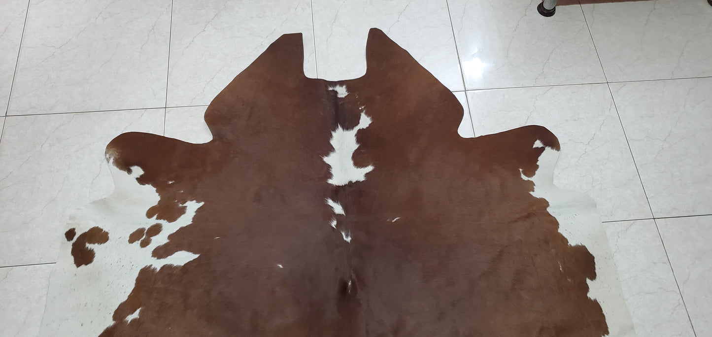 Mini Cowhide Rug Brown White 4.7ft x 5.2ft