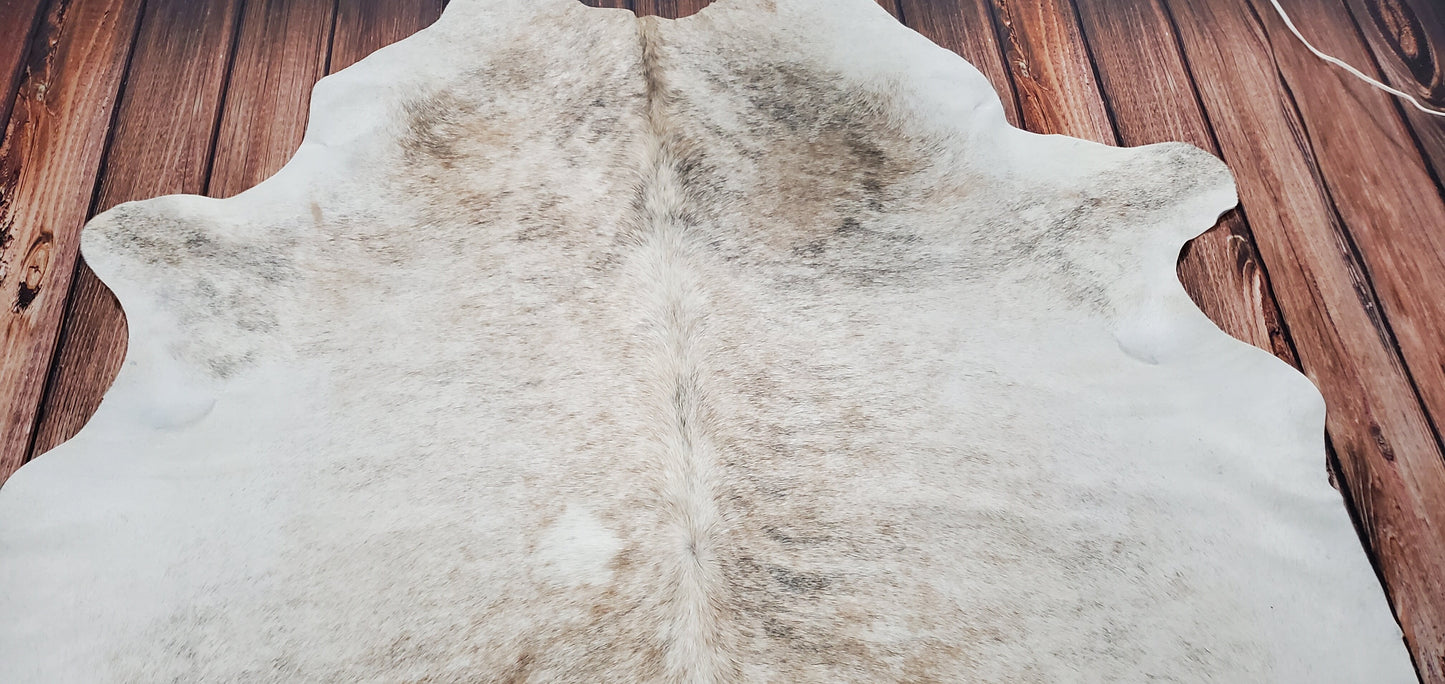Natural Tan Grey Brindle Cowhide Rug 7ft x 6.6ft
