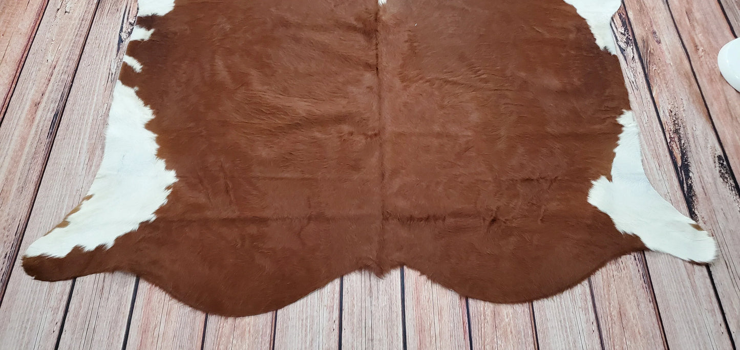 Natural Brown Hereford Cowhide Rug 6ft x 6ft