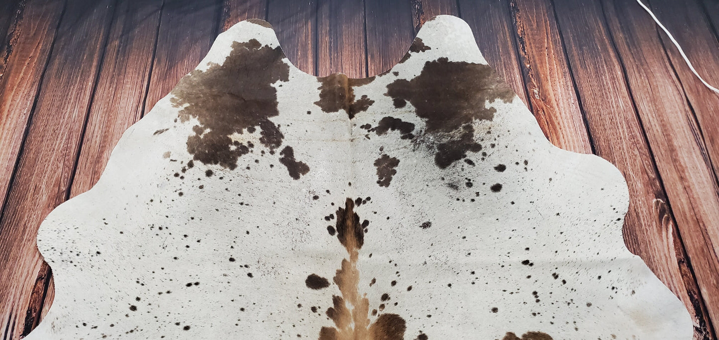 Extra Large Cowhide Rug Natural Speckled 7.4ft x 6.4ft