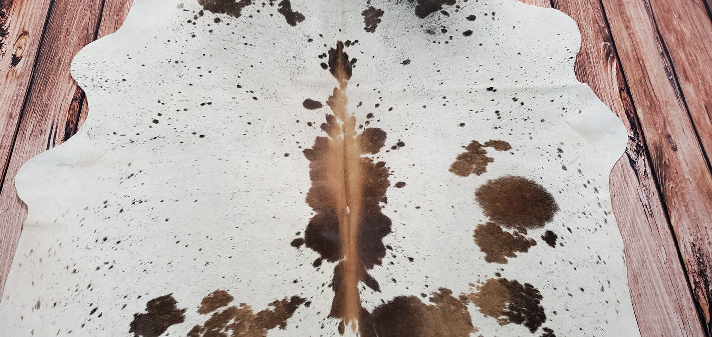 Extra Large Cowhide Rug Natural Speckled 7.4ft x 6.4ft