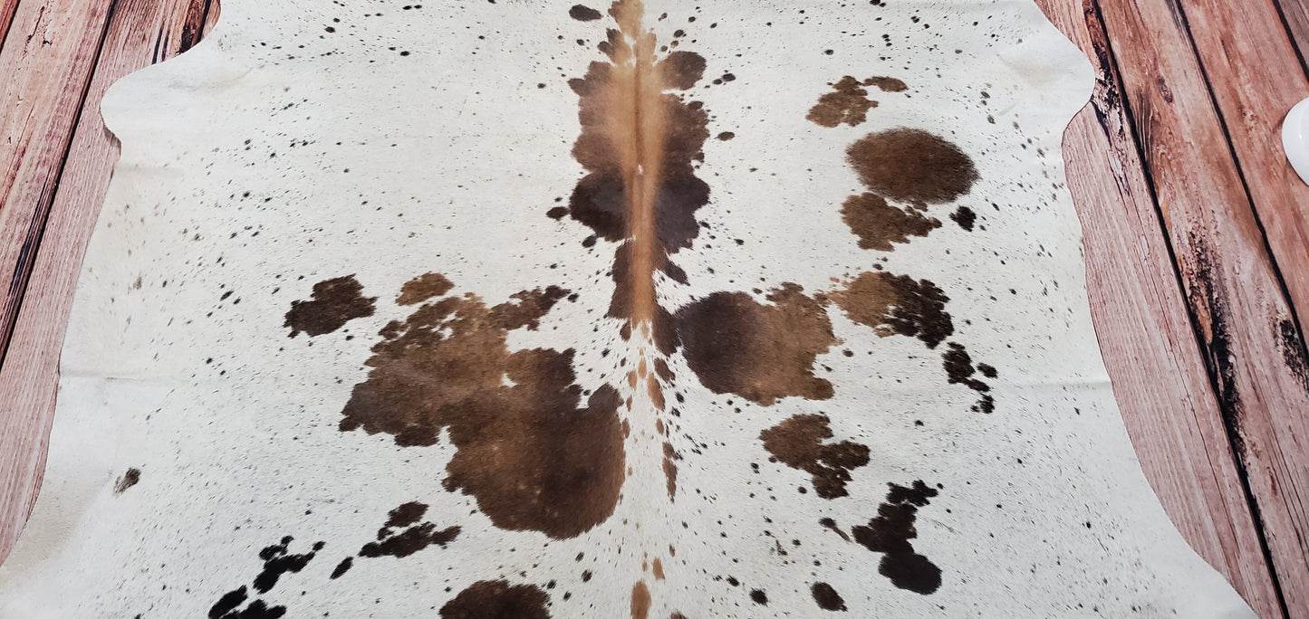 Extra Large Cowhide Rug Natural Speckled 7.4ft x 6.4ft