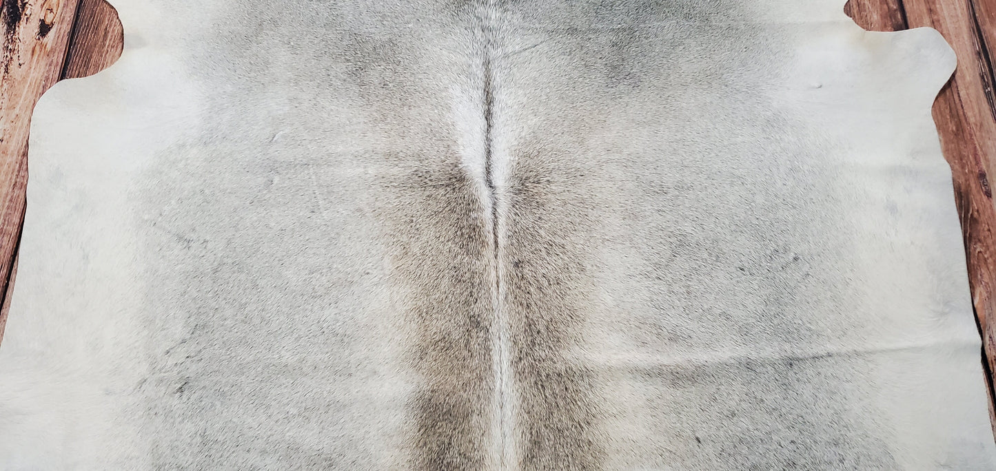 Light Gray Natural Cowhide Rug 6.6ft x 6.6ft