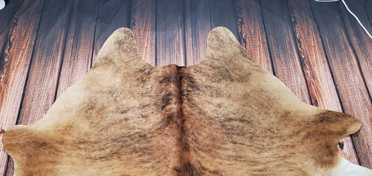 Natural Cowhide Rug Light Brown Brindle 6.6ft x 6.2ft