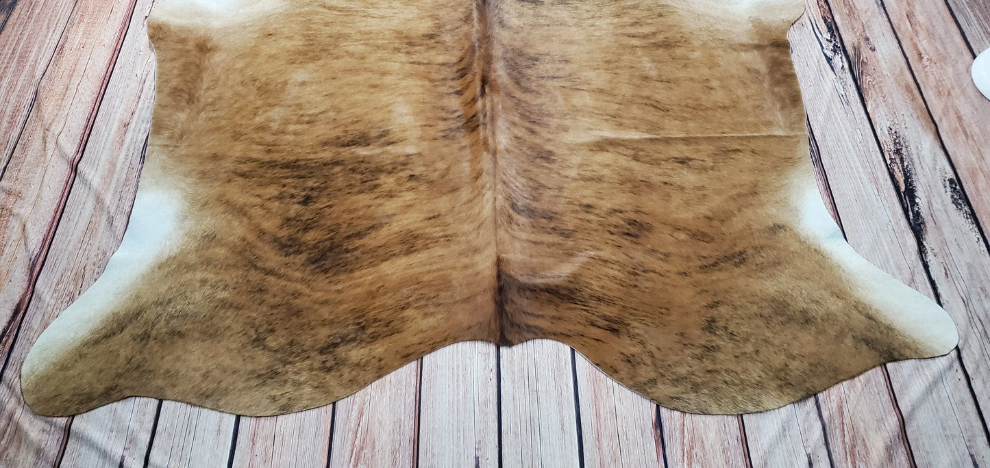 Natural Cowhide Rug Light Brown Brindle 6.6ft x 6.2ft