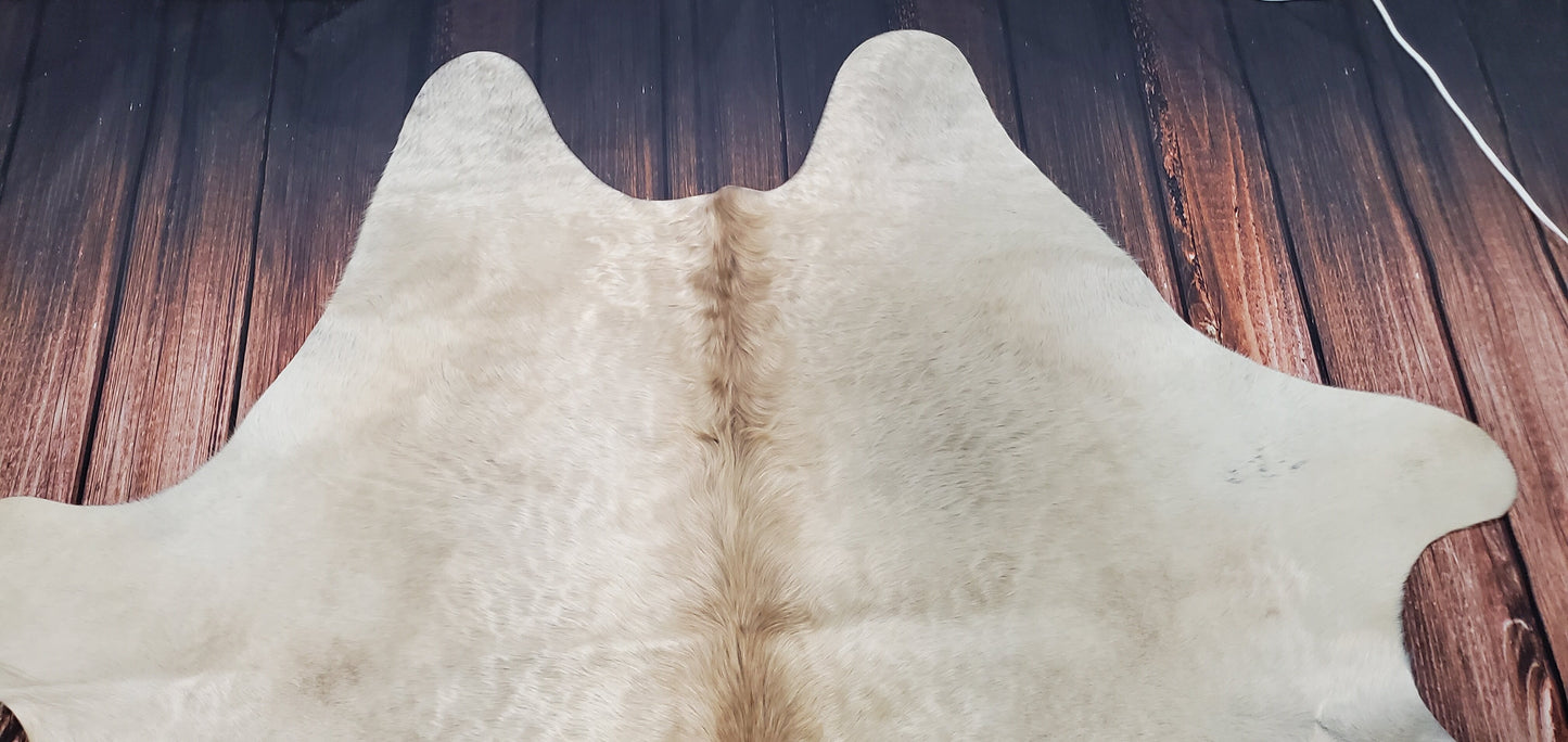 Natural Beige Palomino Cowhide Rug 7.5ft x 6.6ft
