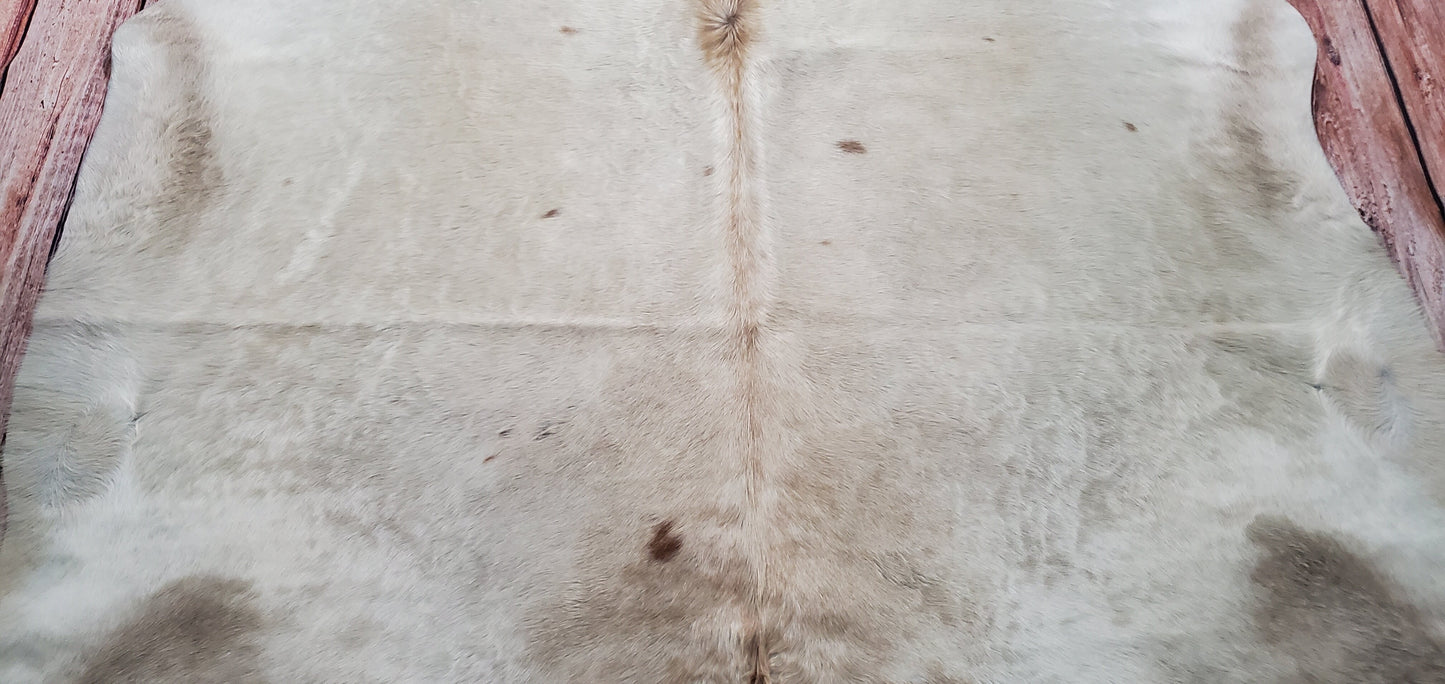 Natural Beige Palomino Cowhide Rug 7.5ft x 6.6ft