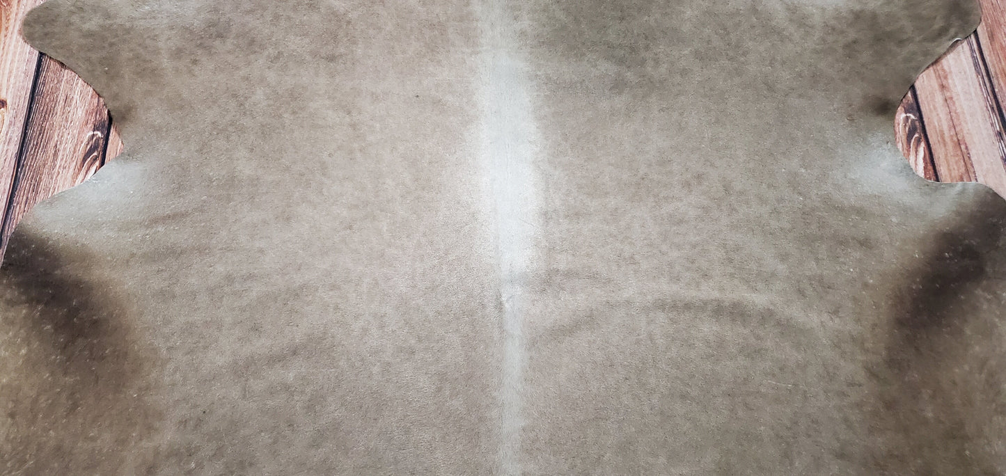 Champagne Ivory Cowhide Rug 7.9ft x 6.7ft