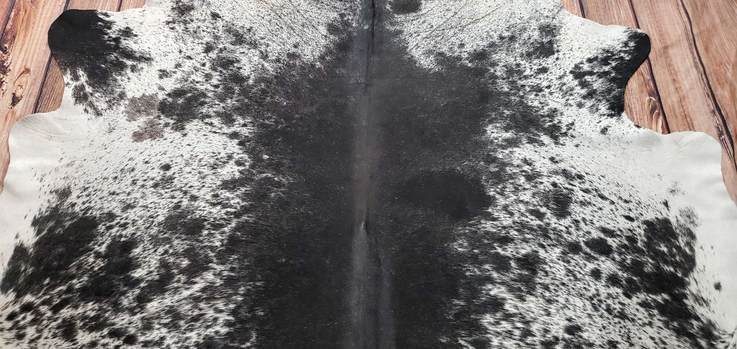 A gorgeous and trendy cowhide rug for trendy space and free shipping all over the USA.