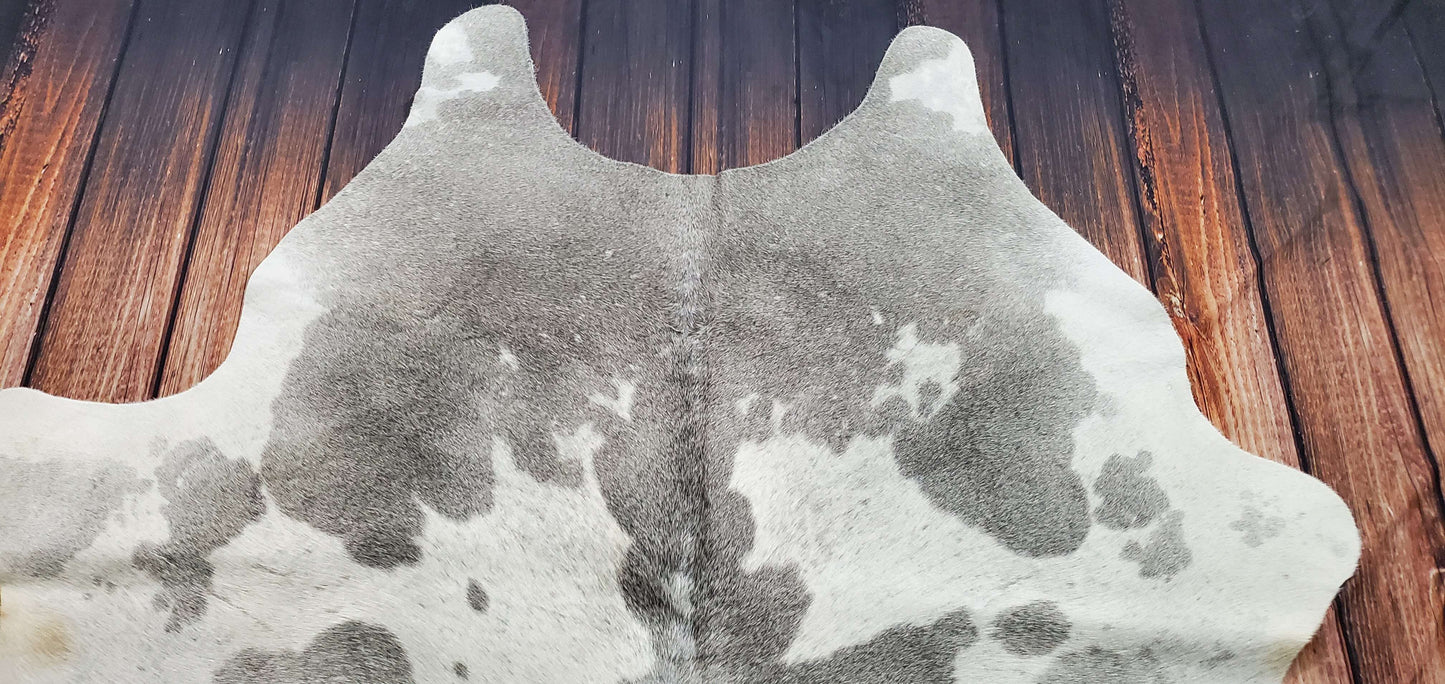 Genuine Gray White Cowhide Rug 7.8ft X 6ft