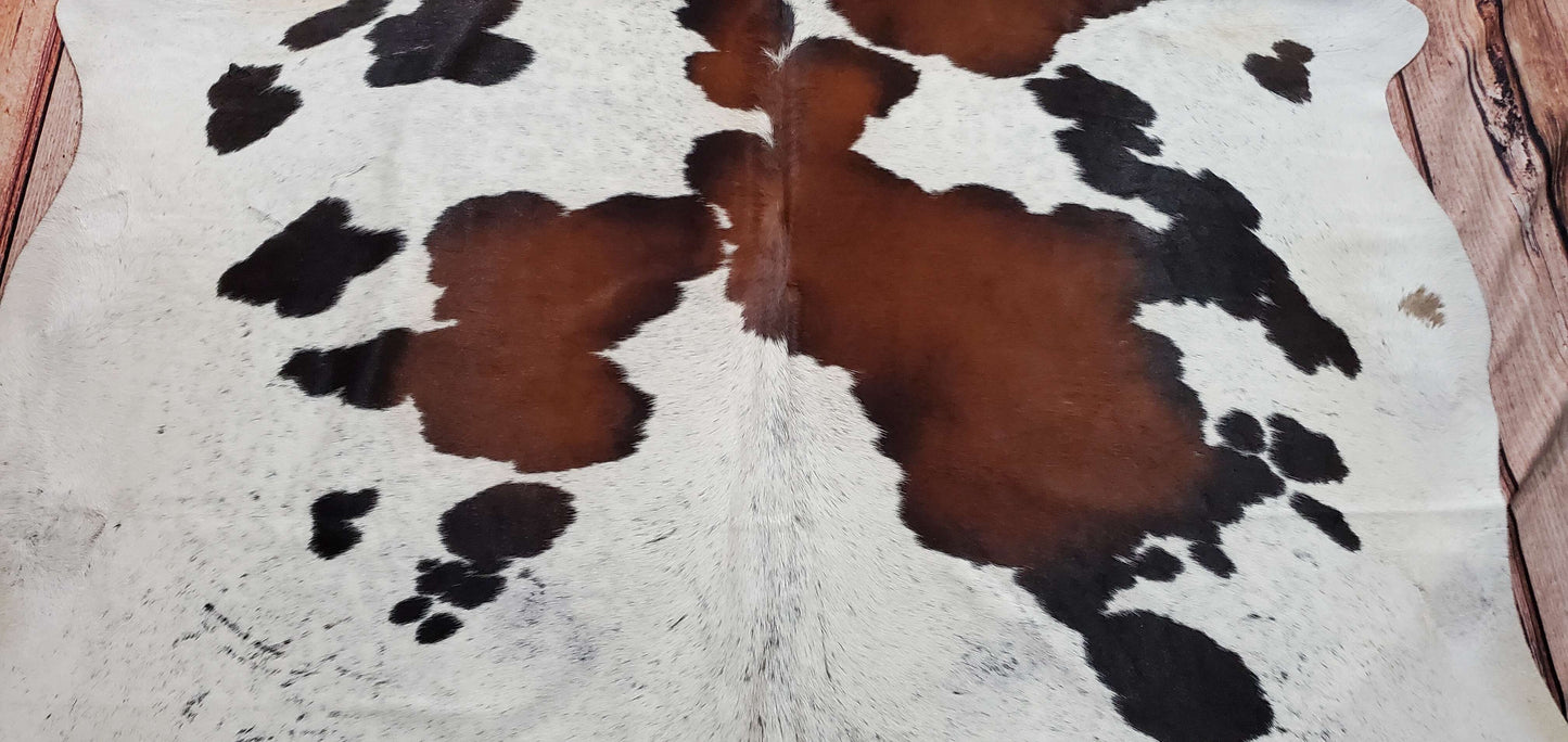 Natural Brazilian Spotted Cowhide Rug 7.6ft x 6.5ft