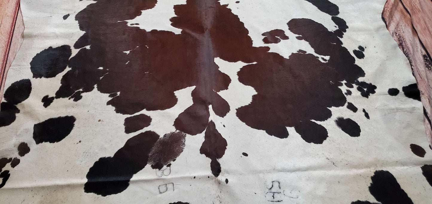 Dark Large Salt Pepper Cowhide Rug 8ft x 6.6ft