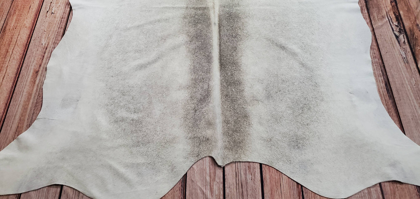If you need a cowhide rug in a grey color, this one is certain. It is soft and smooth, and provides superior footing.