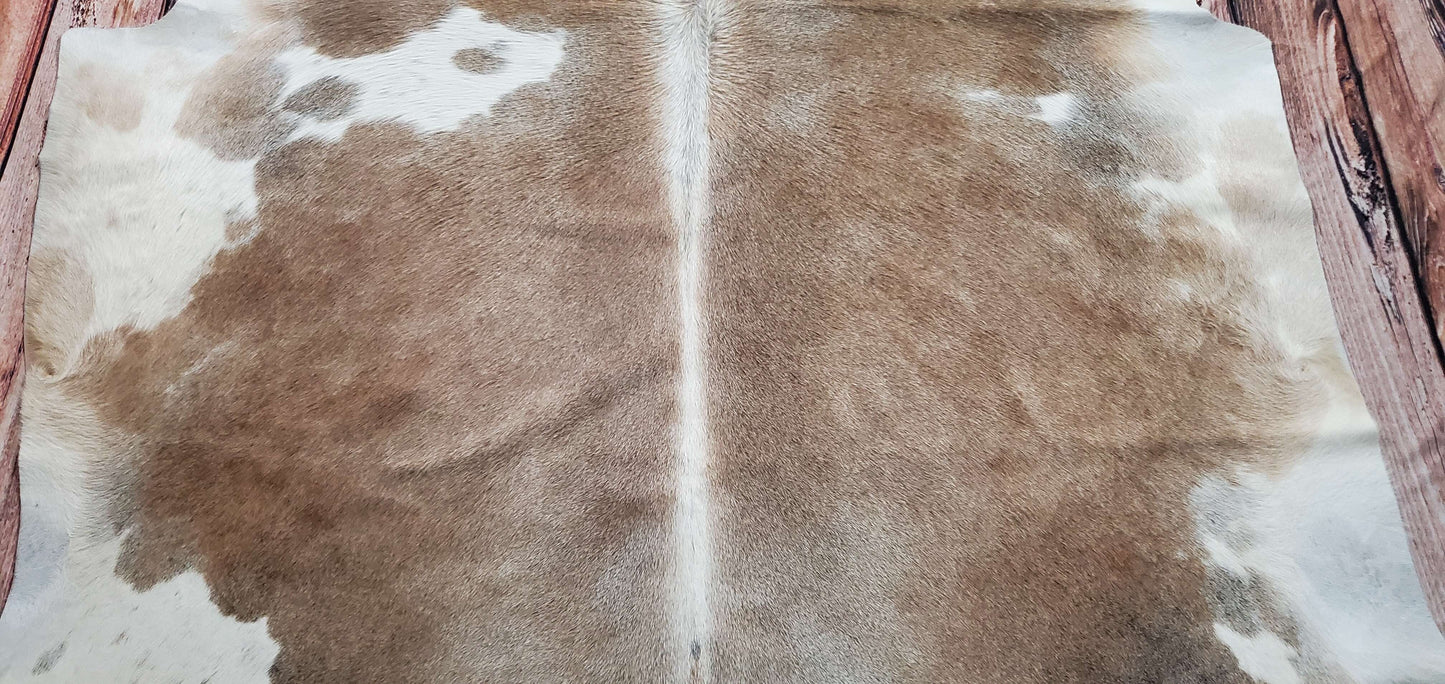 Genuine Light Tan Cowhide Rug 8ft X 6.5ft
