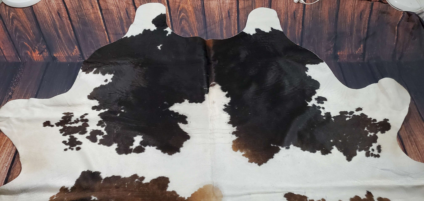 Extra Large Spotted Tricolor Cowhide Rug 8.3ft x 6.6ft
