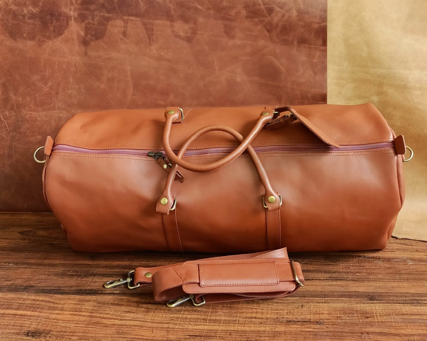 This handmade, premium leather duffle bag is the perfect travel companion! Stylish and durable, it's perfect for the jet-setter in you.