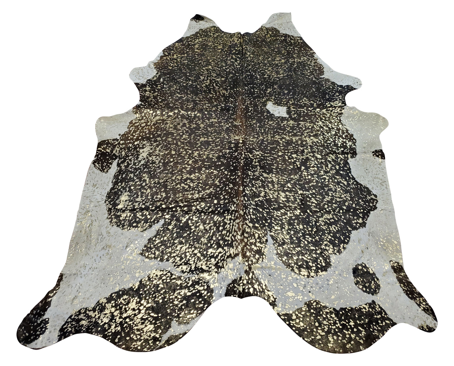 A house covered with this beautiful metallic cowhide rug is just as comfy as it is swanky and it gives the eye a beauty to watch the decor. 