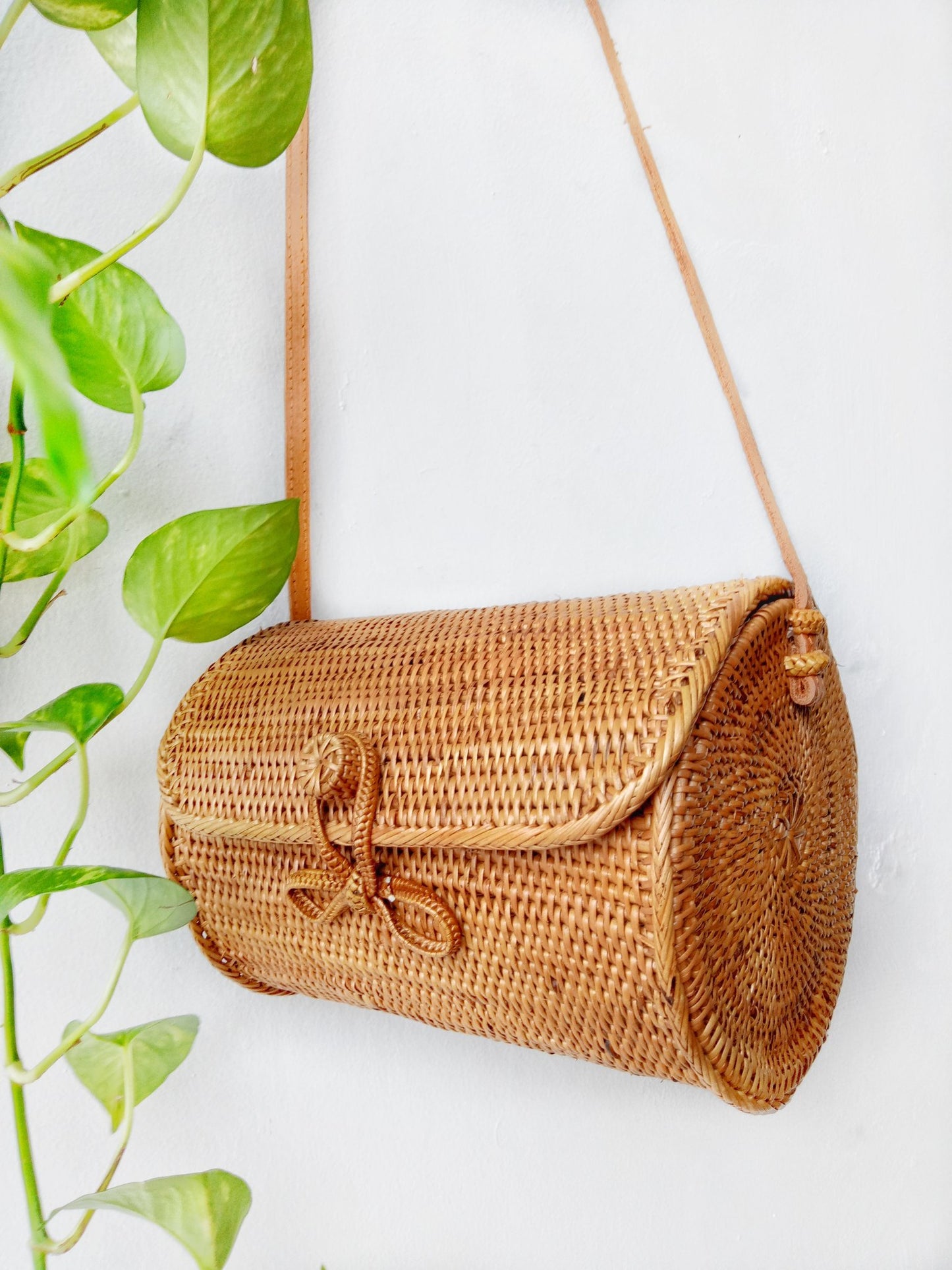 Rattan Bag Cylinder Bag