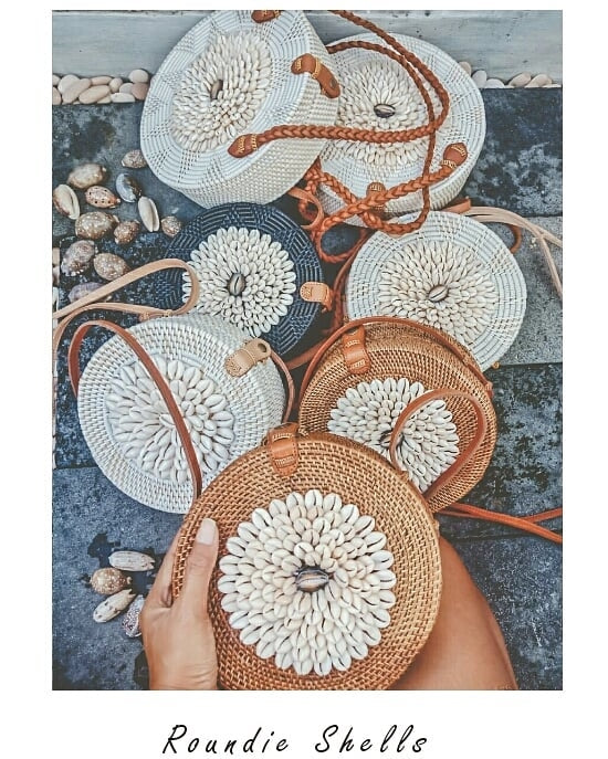 round rattan bag with sea shell decoration