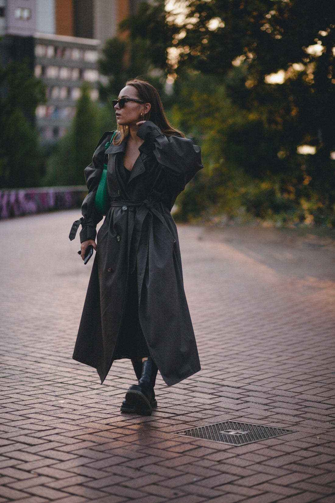 Unlock the Timeless Elegance of 90s Fashion with a Women's Leather Trench Coat - Boho Living Room