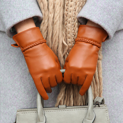Women’s Leather Gloves in Lambskin with Fleece Lining and Touchscreen Use