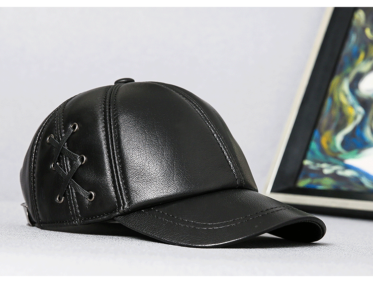 Men’s Genuine Leather Baseball Cap with Side Detail