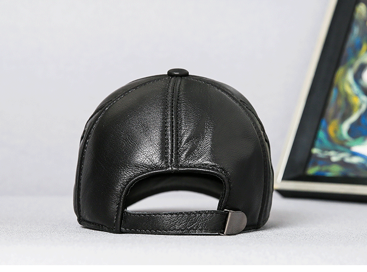 Men’s Genuine Leather Baseball Cap with Side Detail