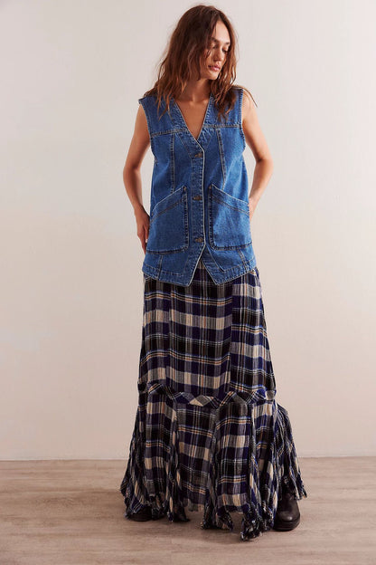 Women’s Sleeveless Denim Vest for Western Concert Looks