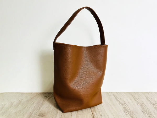 Full Grain Leather Bucket Bag for Women