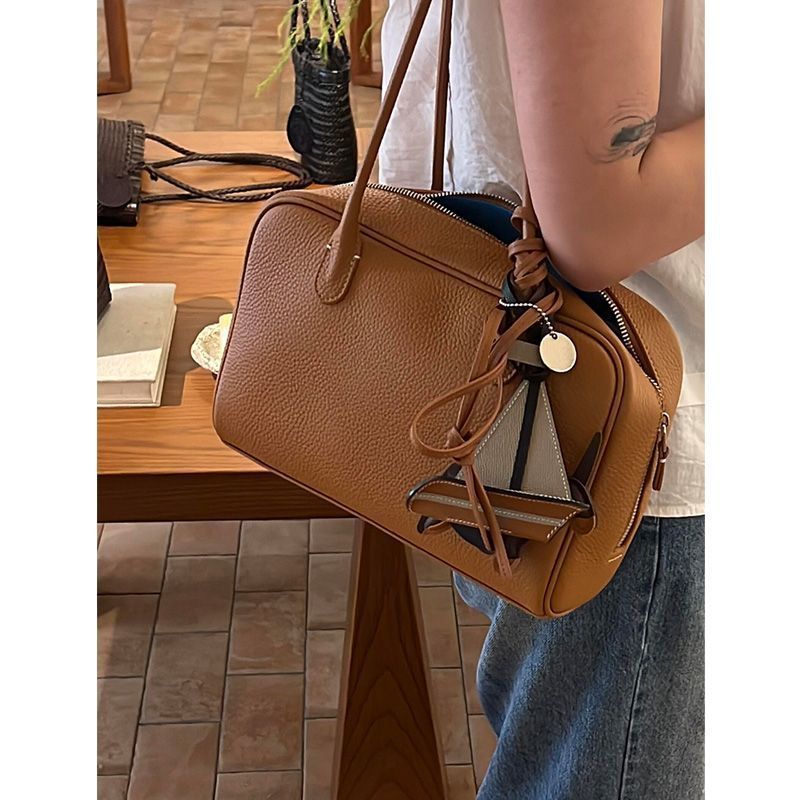 Women’s Leather Boston Pillow Shoulder Handbag