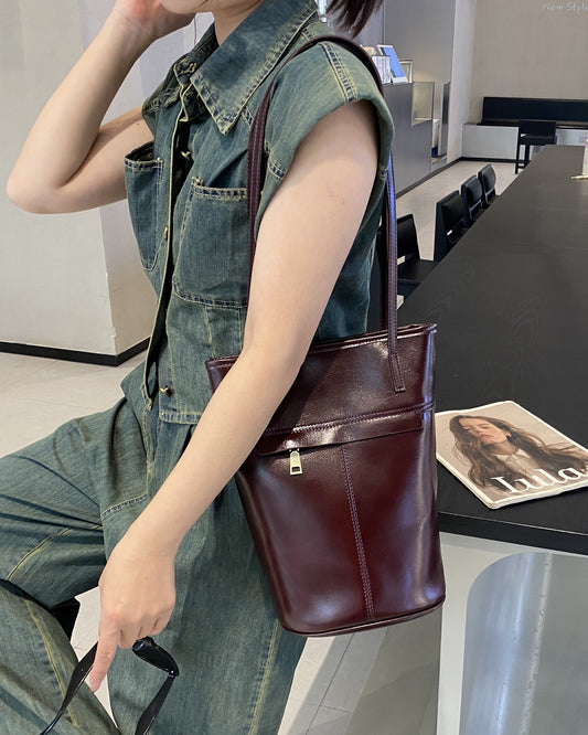 Women’s Leather Shoulder Bucket Purse