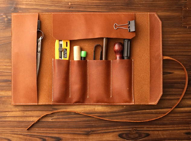 Leather pencil roll for artists