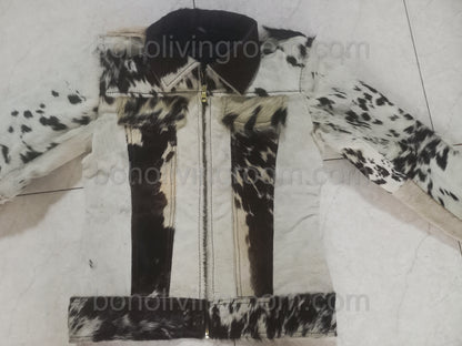 Own a statement piece with this genuine cowhide leather jacket. Designed with chest pockets and fur-textured sleeves, it’s perfect for both southern living and everyday wear.

