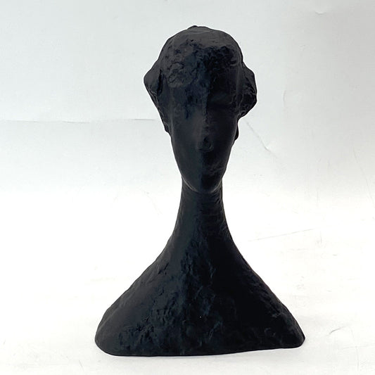 Modern Abstract Figure Resin Statue Nordic Art Portrait Sculpture