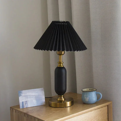 Retro pleated bedside table lamp column base 28cm black pleated lampshade + black gourd base 110V-120V For US CA