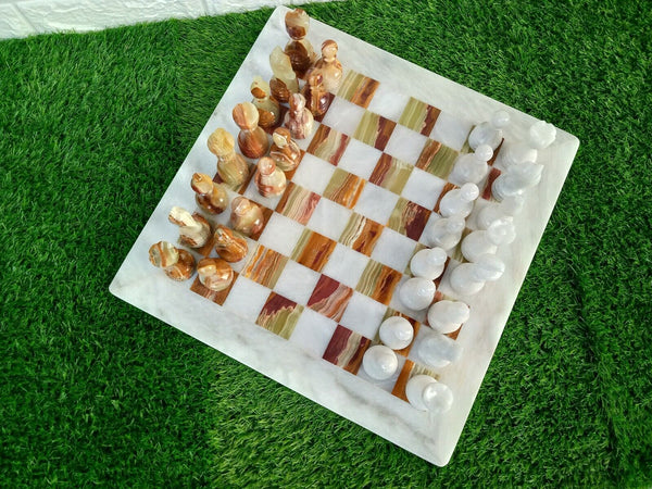 Vintage marble hot sale chess set