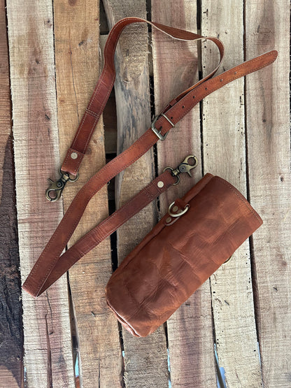 leather water bottle carrier