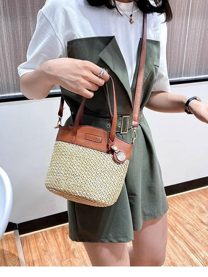 summer beach vacation straw crossbody bag