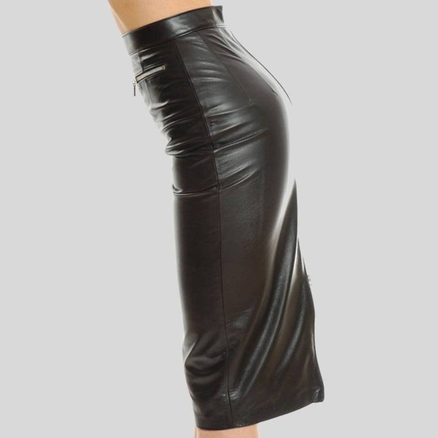 Ladies Tight Fitting Leather Skirt