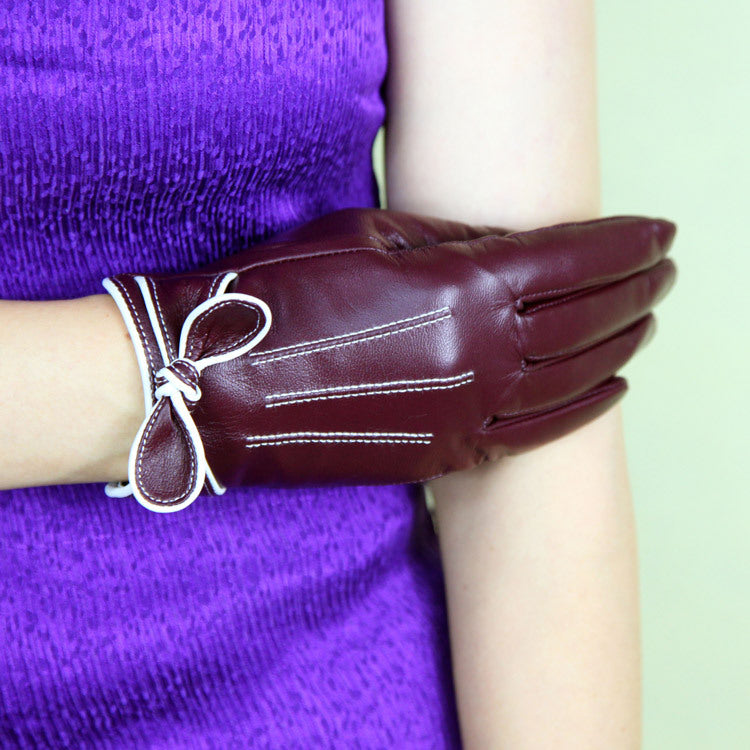 Women’s Leather Gloves Black Sheepskin Bow Cuff for Winter