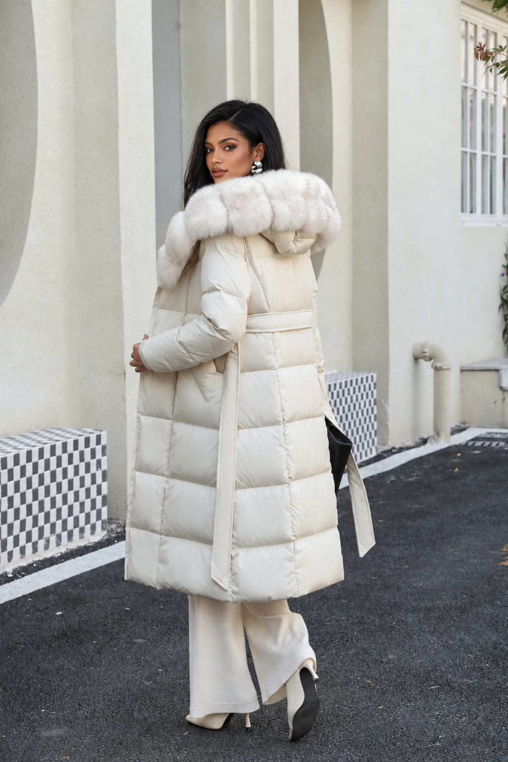 Fur Collar Jacket for Women Long Down Coat with Fox Trim