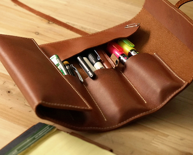 Leather pencil roll for artists