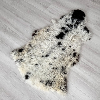 short curly sheepskin rug