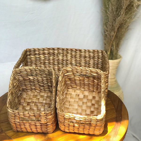 Set of 3 hand woven dried water hyacinth wicker storage basket