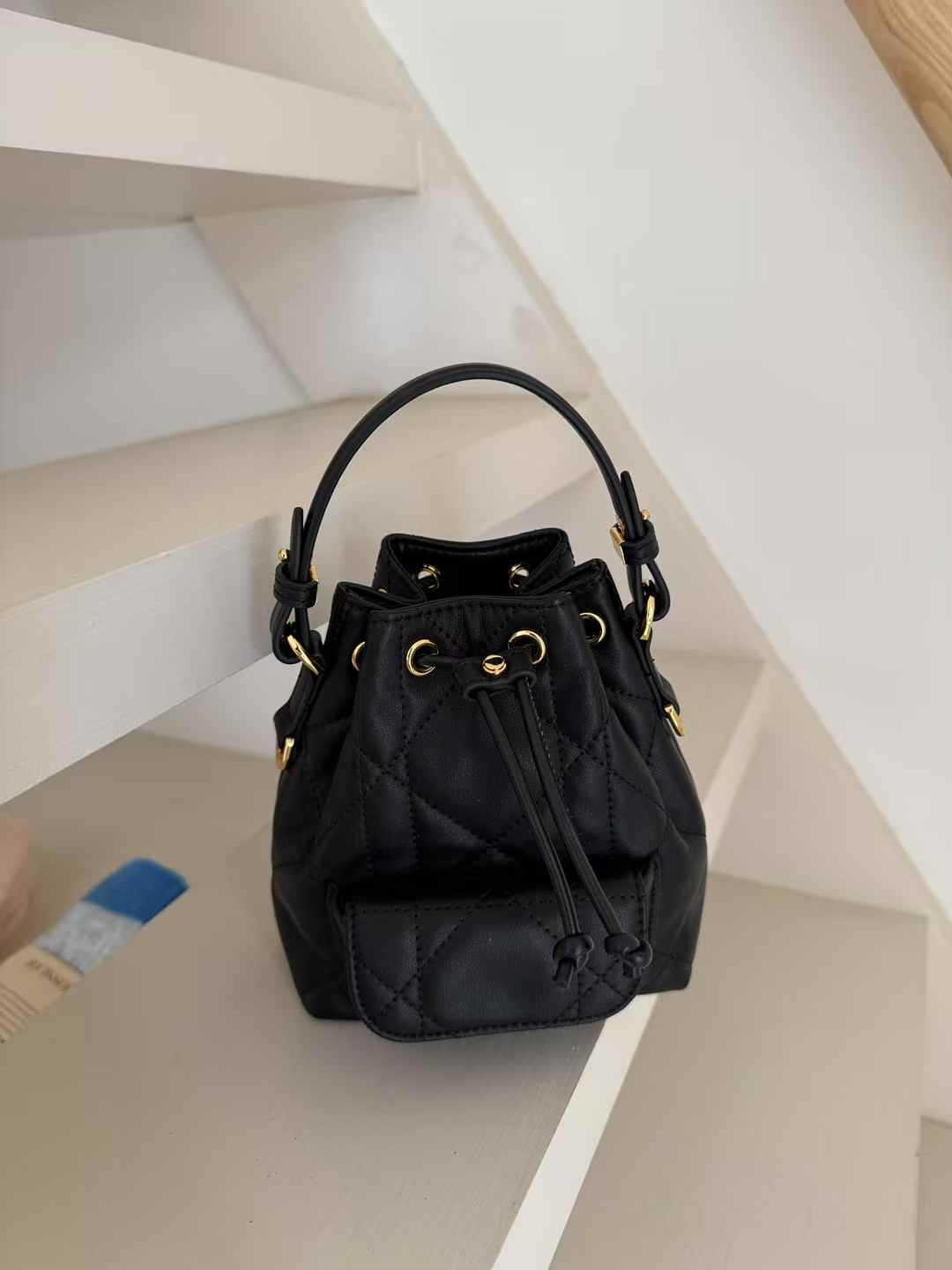 Small Quilted Leather Bucket Shoulder Bag for Women