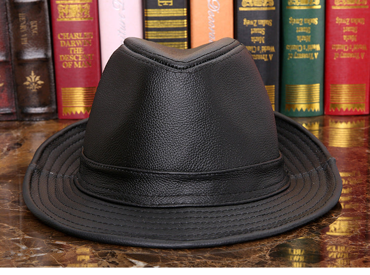 Leather jazz cap with adjustable captain style