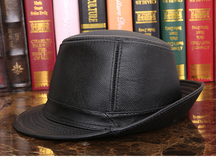 Leather jazz cap with adjustable captain style