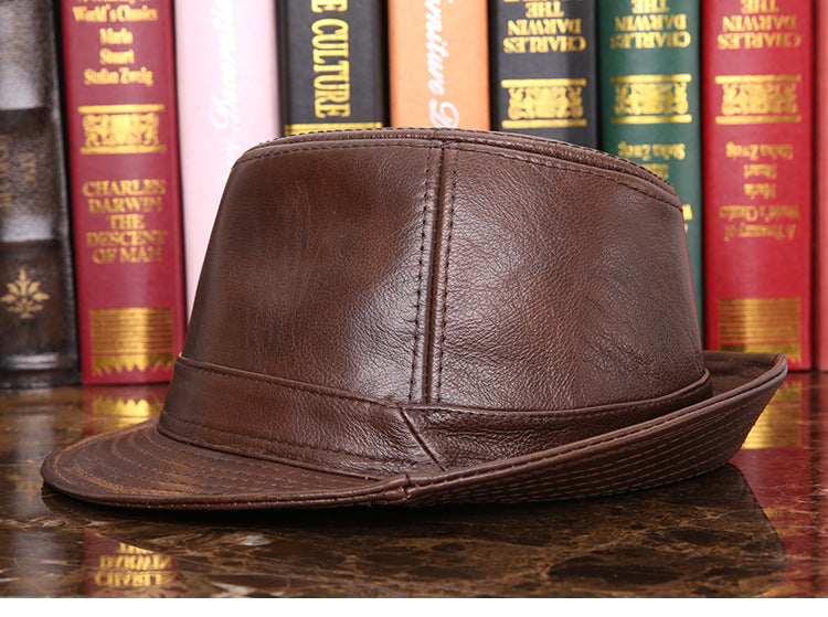Leather jazz cap with adjustable captain style
