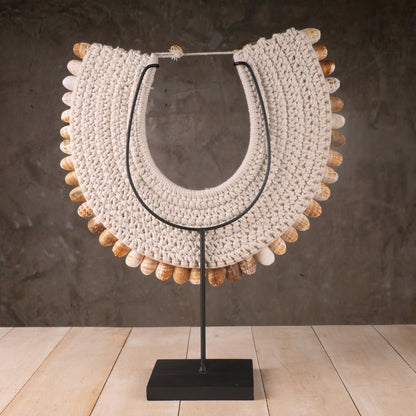 Papua pink sea shell necklace