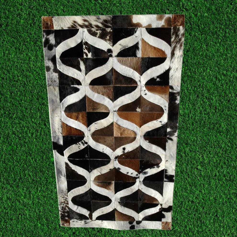 Natural Cowhide Patchwork Rectangle Rug – Boho Living Room
